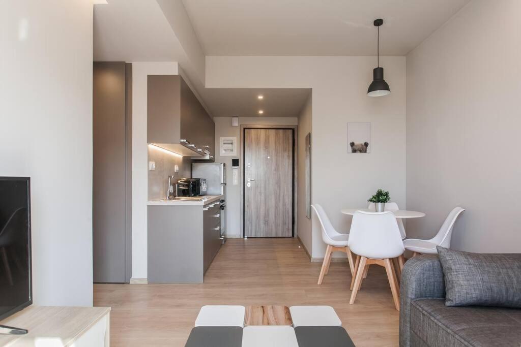 Apartment In Keramikos, Atene Esterno foto