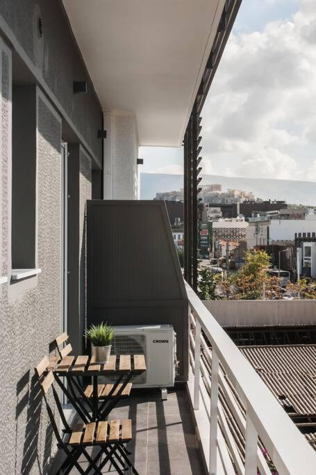 Apartment In Keramikos, Atene Esterno foto